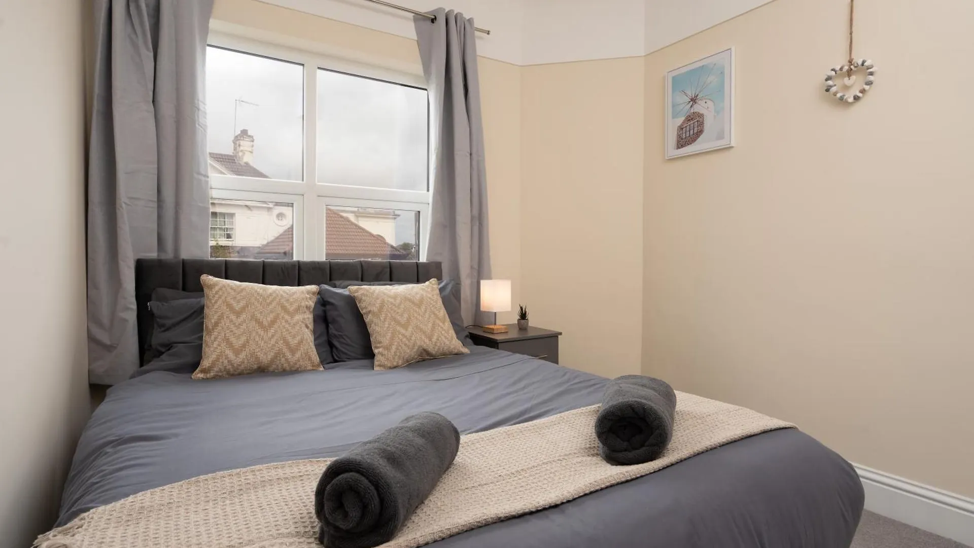 Large Cosy House - Free On Street Parking Villa Liverpool United Kingdom